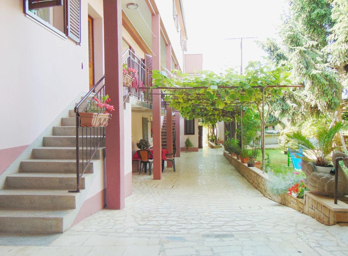 PUY Apartment Villagio Verde מראה חיצוני תמונה